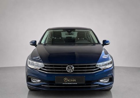 Volkswagen Passat, 2020