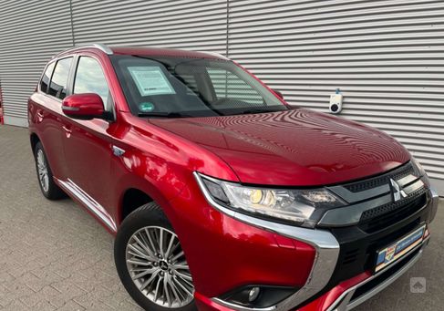 Mitsubishi Outlander, 2021