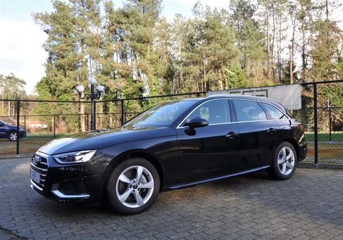 Audi A4, 2023