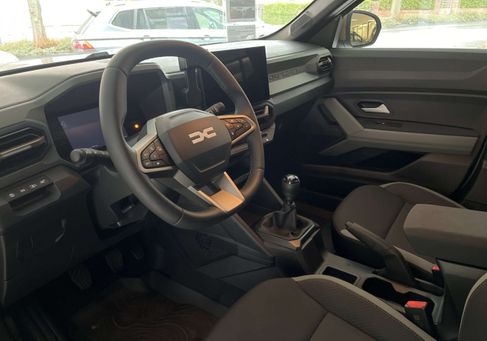 Dacia Duster, 2025 3