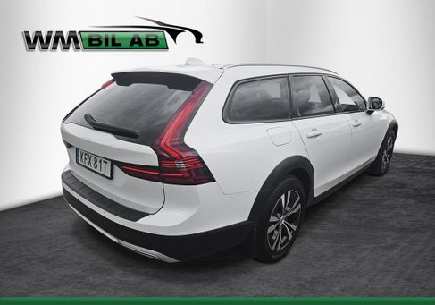 Volvo V90 Cross Country, 2022