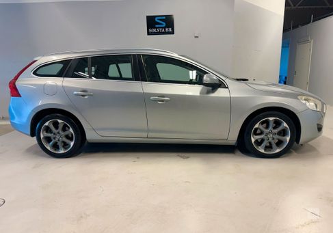 Volvo V60, 2012