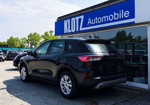 Ford Kuga, 2024