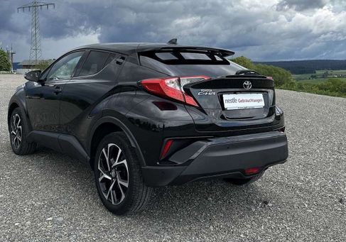Toyota C-HR, 2021 3