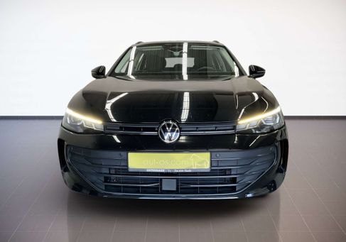 Volkswagen Passat Variant, 2024 3