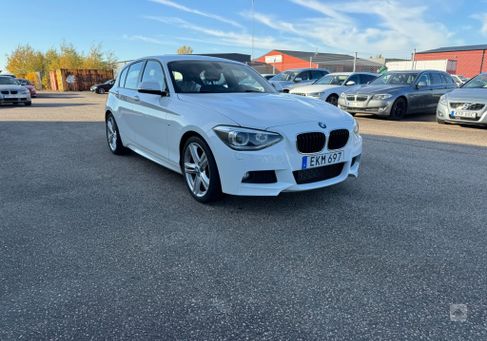 BMW 116, 2015