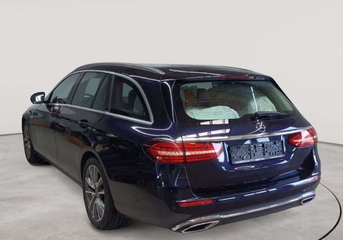 Mercedes-Benz E 220, 2023