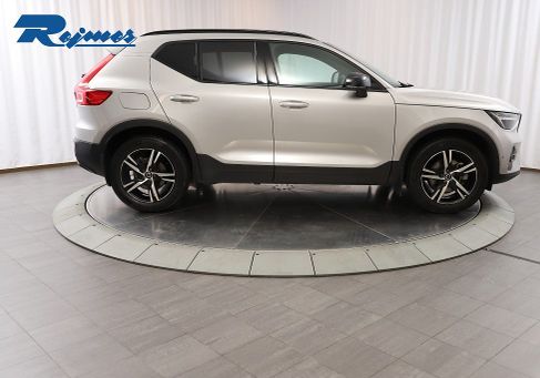 Volvo XC40, 2025 3
