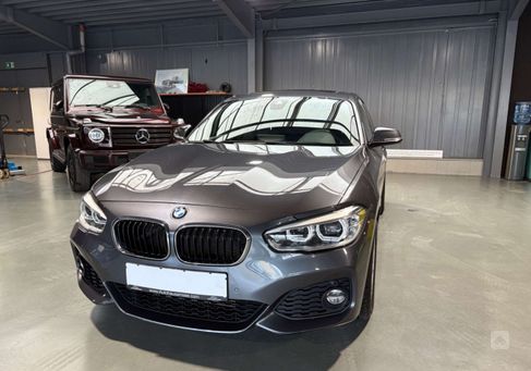 BMW 120, 2017