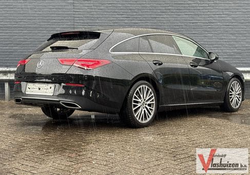 Mercedes-Benz CLA 180 Shooting Brake, 2022