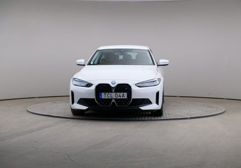 BMW i4, 2023