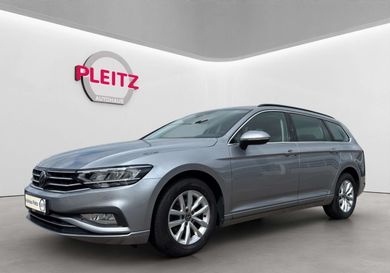 Volkswagen Passat Variant, 2022