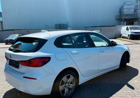 BMW 116, 2022