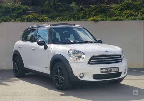 MINI, 2012