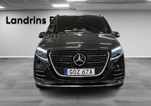 Mercedes-Benz V 300, 2026