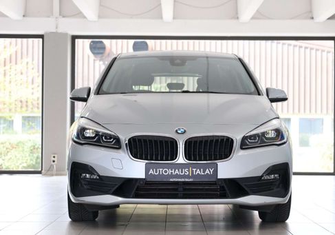 BMW 218, 2018 2
