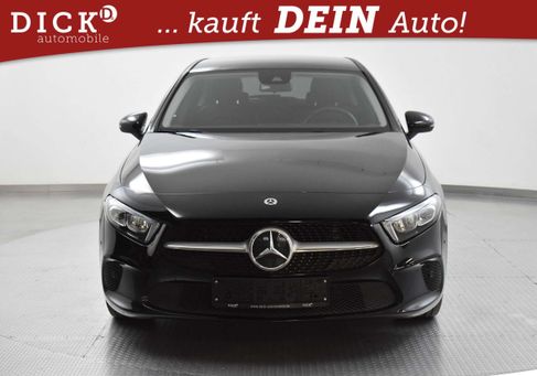 Mercedes-Benz A 200, 2022