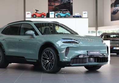 Porsche Cayenne, 2026