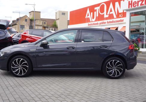 Volkswagen Golf, 2022 3