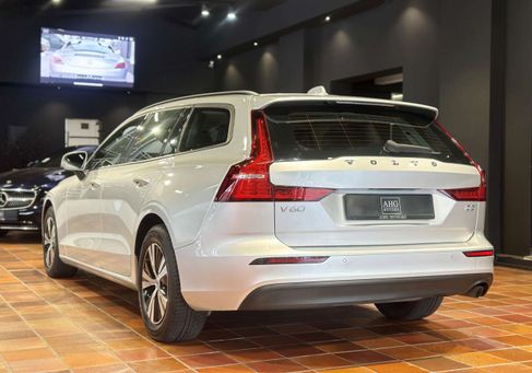 Volvo V60, 2020