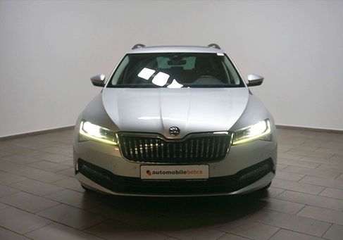 Skoda Superb, 2022