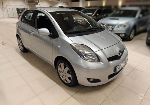 Toyota Yaris, 2010