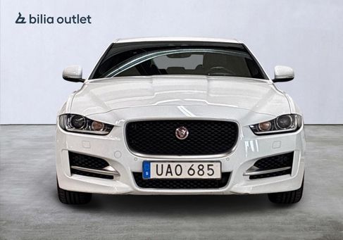 Jaguar XE, 2019