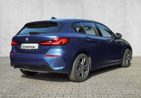 BMW 118, 2024