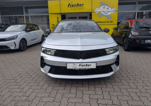 Opel Astra, 2025 2