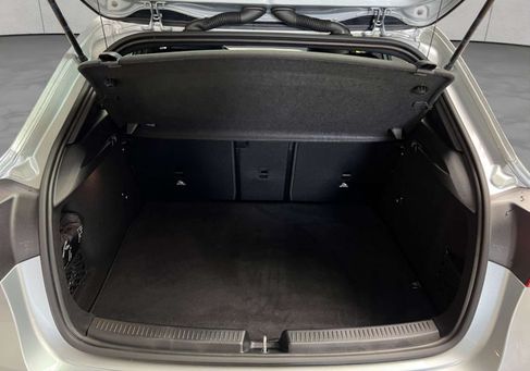 Mercedes-Benz A 200, 2024 2