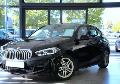 BMW 118, 2022