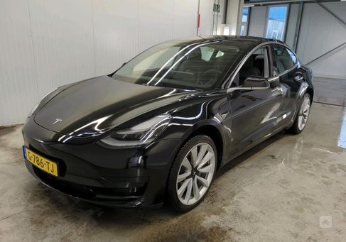 Tesla Model 3, 2019