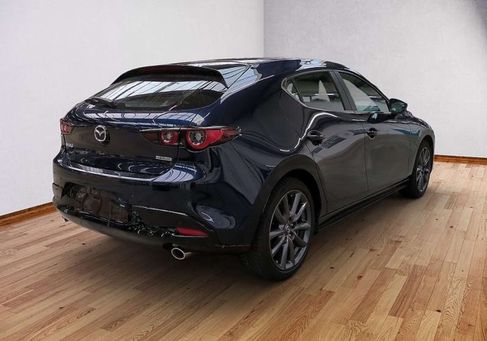 Mazda 3, 2025