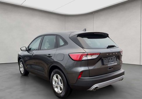 Ford Kuga, 2022