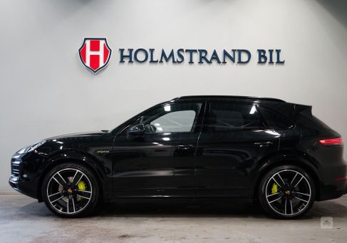 Porsche Cayenne, 2023
