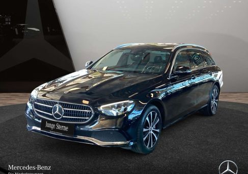 Mercedes-Benz E 300, 2022