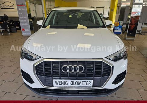 Audi Q3, 2023 3