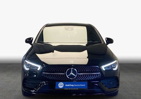 Mercedes-Benz CLA 250, 2022
