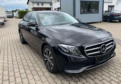Mercedes-Benz E 300, 2020