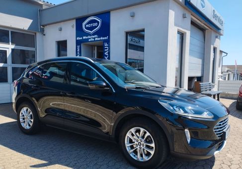 Ford Kuga, 2022