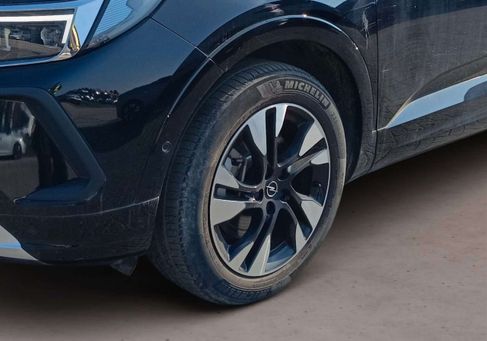 Opel Grandland X, 2022 3
