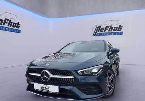 Mercedes-Benz CLA 200, 2022