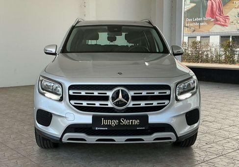 Mercedes-Benz GLB 200, 2021