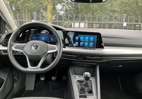 Volkswagen Golf, 2022 3