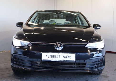 Volkswagen Golf, 2022