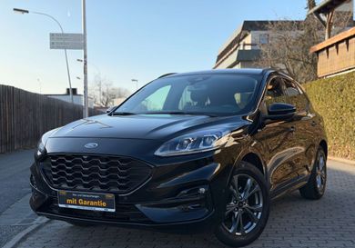 Ford Kuga, 2021