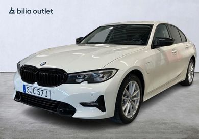 BMW 330, 2020