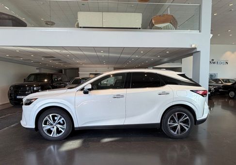 Lexus RX, 2023