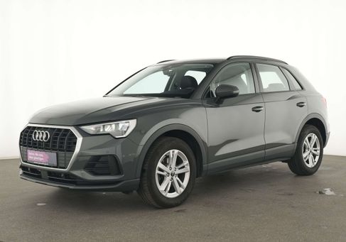 Audi Q3, 2022