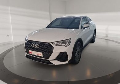 Audi Q3, 2021